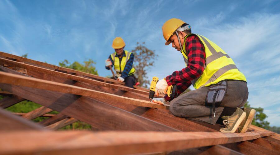 Expert Emergency Roof Repairs services in Blaine, KY